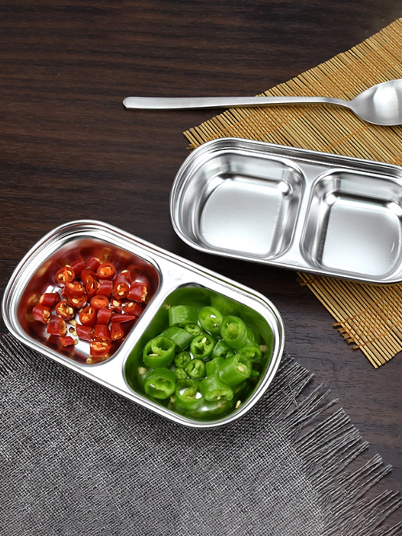 2 Compartment Stainless Steel Sauce Dish – Modern Luxury Appetizer Plate for Soy Sauce, Dip, Salad & Snacks