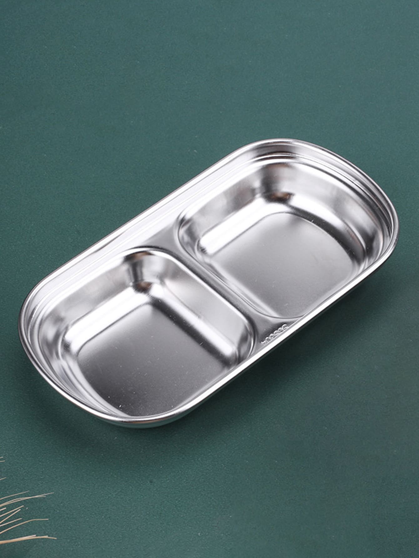 2 Compartment Stainless Steel Sauce Dish – Modern Luxury Appetizer Plate for Soy Sauce, Dip, Salad & Snacks