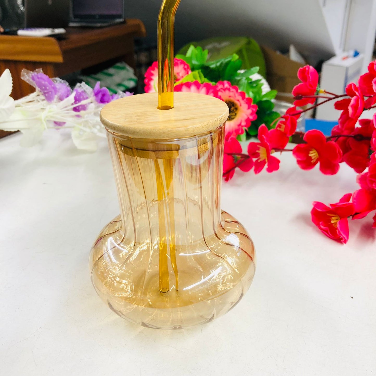 450ml Transparent Luxury Glass Coffee Cup with Lid & Straw | Heat-Resistant Simple Glass Mug for Coffee, Tea & Juice