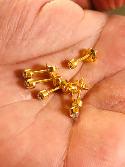 24 Pcs Women’s Stainless Steel Earrings Set – Classic Gold Clip-On Body Jewelry