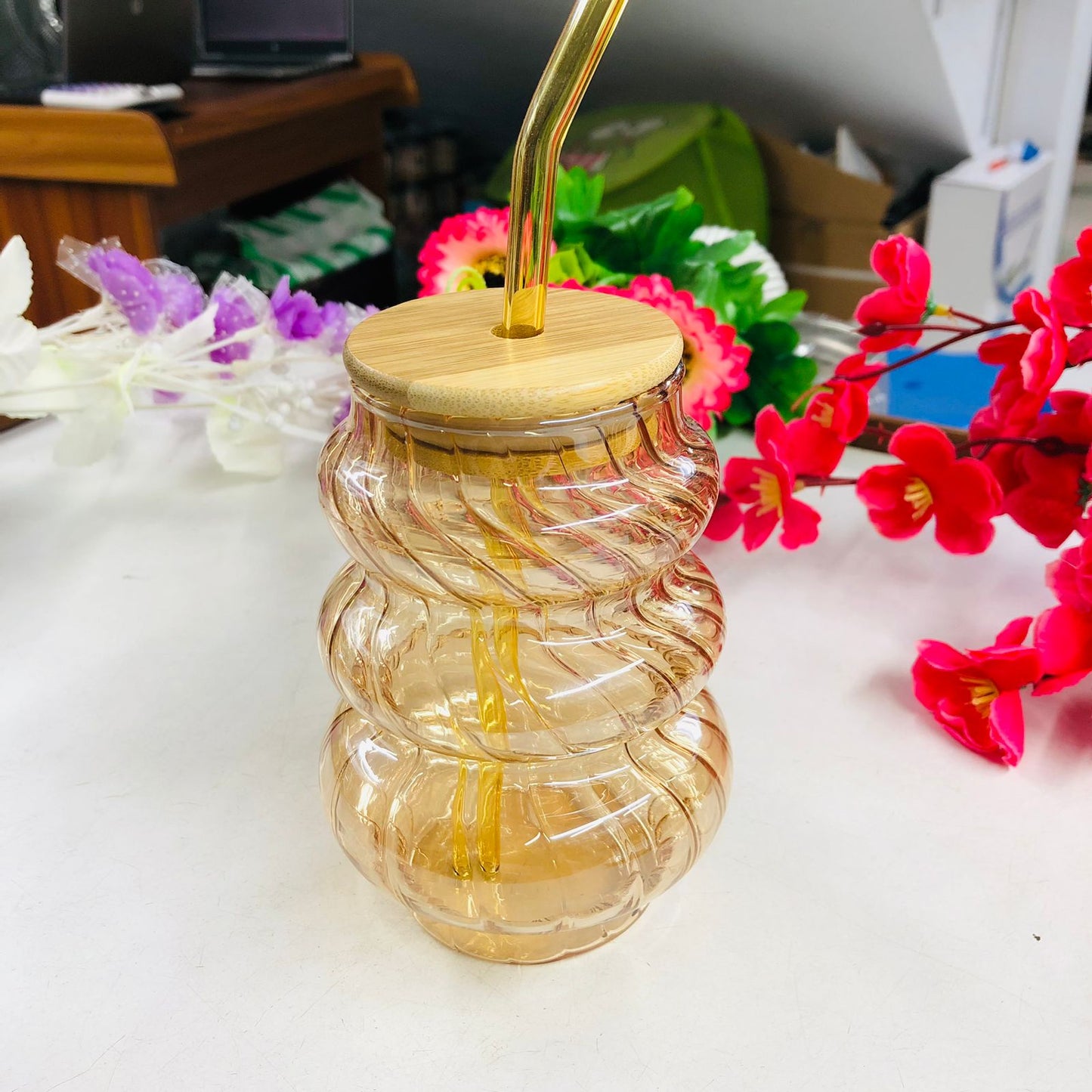 450ml Transparent Luxury Glass Coffee Cup with Lid & Straw | Heat-Resistant Simple Glass Mug for Coffee, Tea & Juice