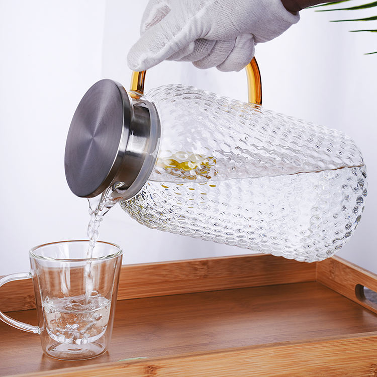 Hammer-Style Borosilicate Glass Water Jug (1000ml / 1500ml) with Stainless Steel Lid – Heat-Resistant & Elegant Design