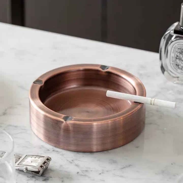 Creative Thickened Stainless Steel Anti-Fly Ashtray – Manual Type for Car & Home | Gold / Copper